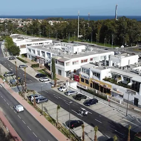 Atico Nuevo En Lujosa Urbanizacion Junto A Restaurantes Y Cafeterias Apartmán