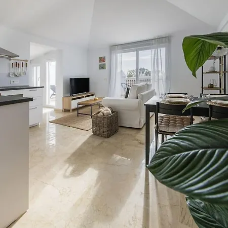 Atico Nuevo En Lujosa Urbanizacion Junto A Restaurantes Y Cafeterias Apartmán Marbella