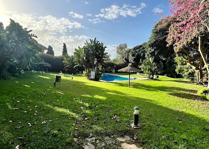 Atico Nuevo En Lujosa Urbanizacion Junto A Restaurantes Y Cafeterias 마르베야